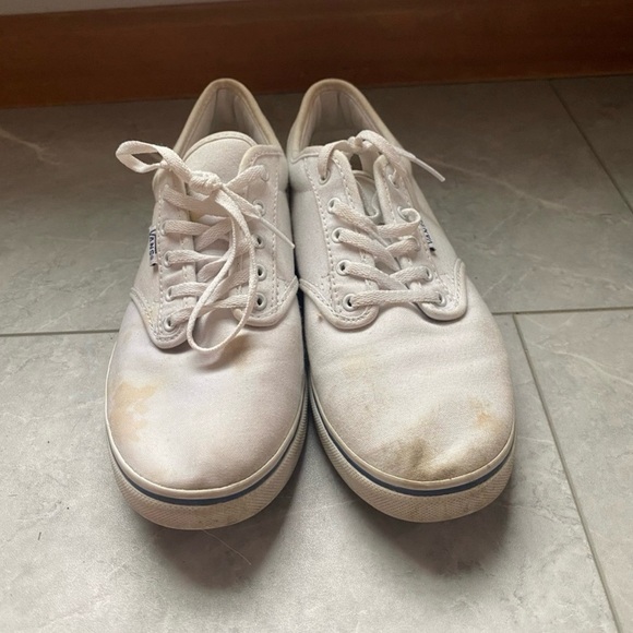 Vans White Women's Sneakers - Picture 3 of 3